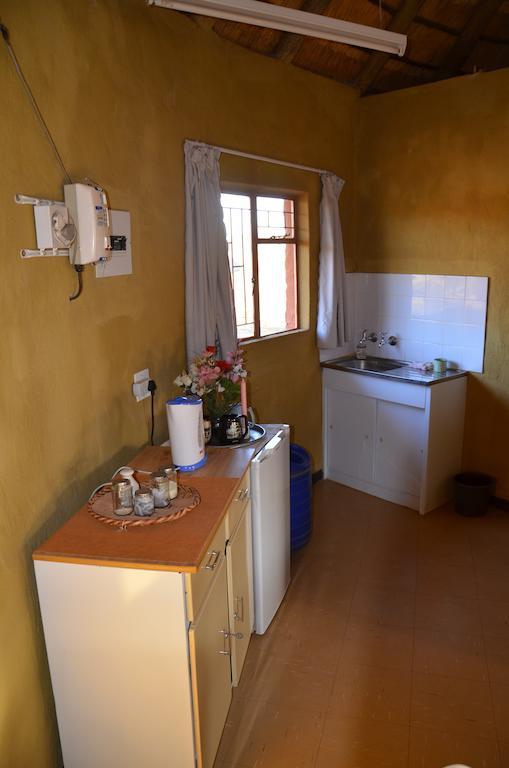 Bama Lodge Rietfontein Kültér fotó