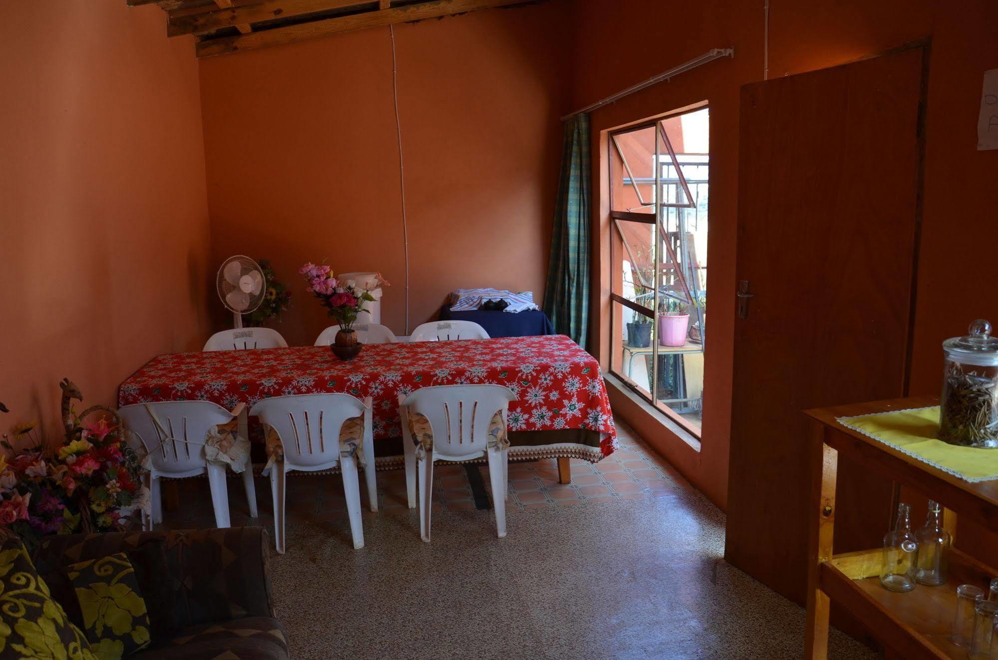 Bama Lodge Rietfontein Kültér fotó